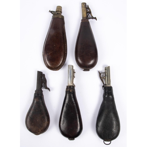 414 - A late 18th century bag shaped leather powder flask, GC (contemporary stitched repair to seam, no sp... 