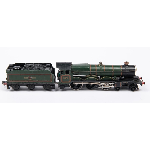 109 - A Hornby Dublo BR (ex.GWR) Castle Class 4-6-0 locomotive, Cardiff Castle 4075, in lined green livery... 