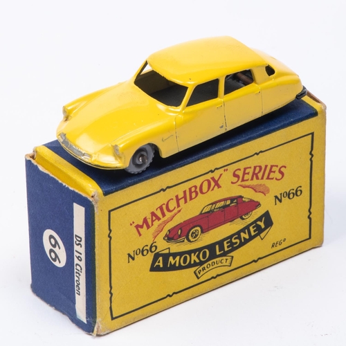 333 - Matchbox Series No.66 Citroen DS19. In deep yellow with black base and dark grey plastic wheels. Box... 