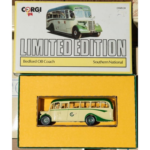 345 - 30x Corgi Classics buses and coaches sets. Including 9x 2-vehicle sets (39x Corgi vehicles in total)... 