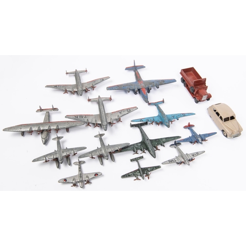 388 - 14x Dinky Toys, most for restoration. Including; a 6-wheel wagon (151b) in red/brown. Vanguard with ... 