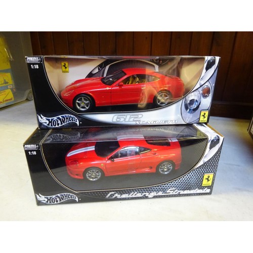 253 - 8x 1:18/1:16 scale cars by Hotwheels, Bburago, etc. Including; Ford GT, Ferrari 612, Ferrari 125S, D... 