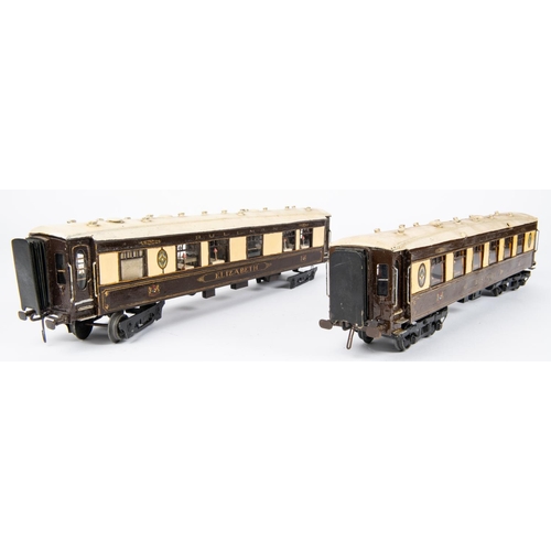 155 - 2x O gauge Pullman Cars with tinplate bodies and detailed interiors. Rosemary and Elizabeth, both in... 