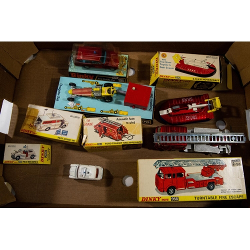 310 - 7x Dinky Toys. Including; Fire Chief's Car (195), in metalic red. Police  Mini Cooper S (250). Ford ... 