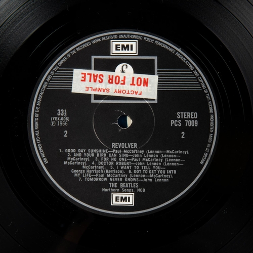 50 - 3x The Beatles LP record albums. Revolver, PCS7009 YEX605-2. Help! PCS3071 YEX168-2. Beatles For Sal... 