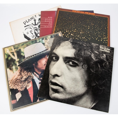 59 - 5x Bob Dylan LP record albums. Hard Rain. Desire. Before the Flood. Blood on the Tracks. Planet Wave... 