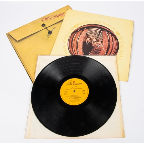 67 - 3x Captain Beefheart and the Magic Band LP record albums. Safe As Milk, Pye International 1967 NPL28... 