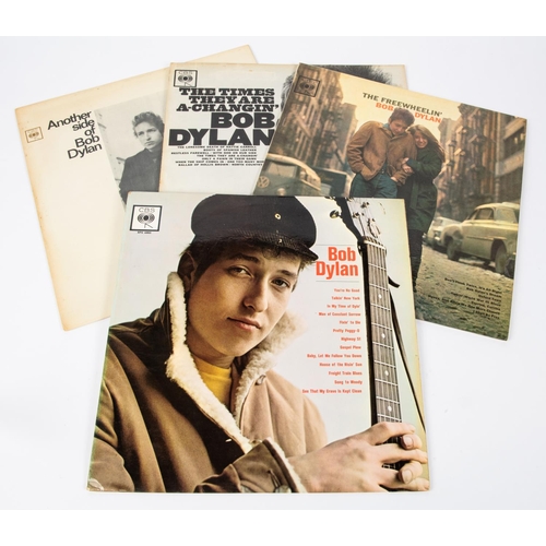 40 - 4x Bob Dylan LP record albums and original programmes. A Programme from the famed 1966 tour, togethe... 