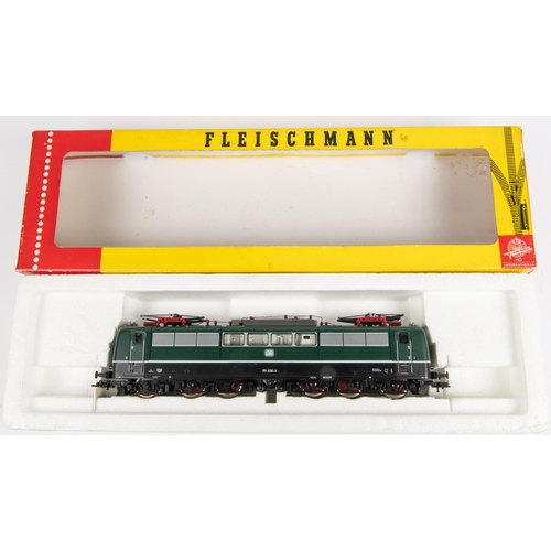 156 - Fleischmann HO Co-Co Electric Locomotive 4380. A D.B. Class 151 in dark green and silver livery, RN1... 