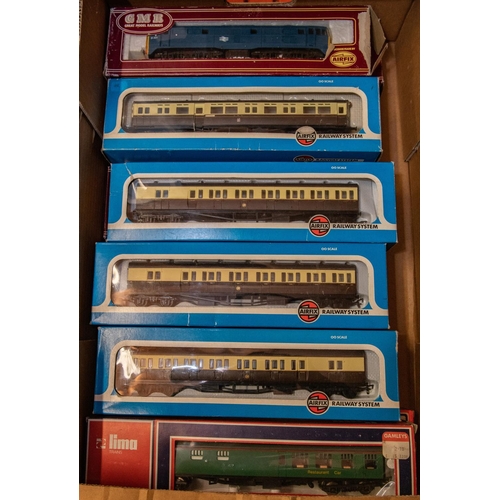 185 - 17x OO gauge railway items by GMR, Airfix and Lima. Including 3x GMR locomotives; a GWR Castle Class... 