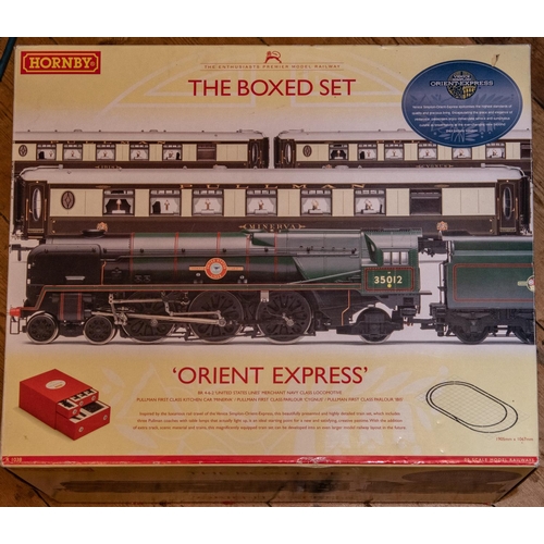 194 - A Storage Unit containing the PART CONTENTS for Hornby 'The Boxed Set' 'Orient Express (R1038). BR M... 