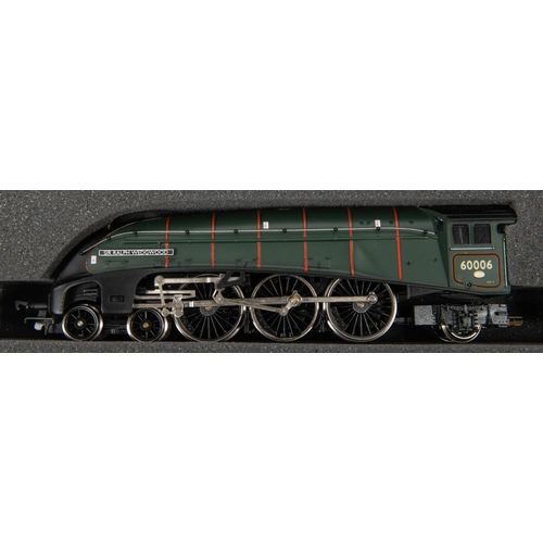 196 - A Hornby Railways OO gauge presentation set. Comprising 3x Class A4 4-6-2 tender locomotives, all as... 