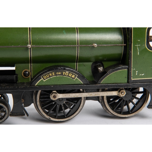 237 - A Bassett Lowke O gauge clockwork Duke of York 4-4-0 tender locomotive. LMS 1927, in lined green liv... 