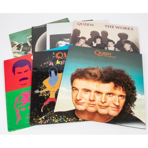 31 - 7x Queen LP record albums. Including; News of the World. Jazz (with fold out Bicycle Race poster). T... 