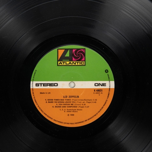 34 - 4x Led Zeppelin LP record albums. Led Zeppelin I, K40031 with green and orange Atlantic label. Led Z... 