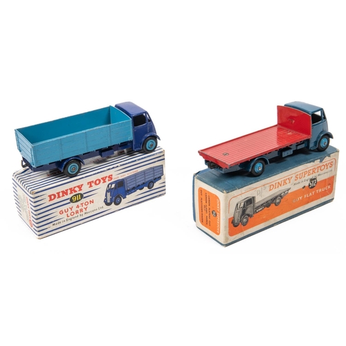 484 - 2 Dinky Toys Guy's- Flat Truck (512) and 4-Ton Lorry (911). Flat Truck has a blue blue cab and chass... 