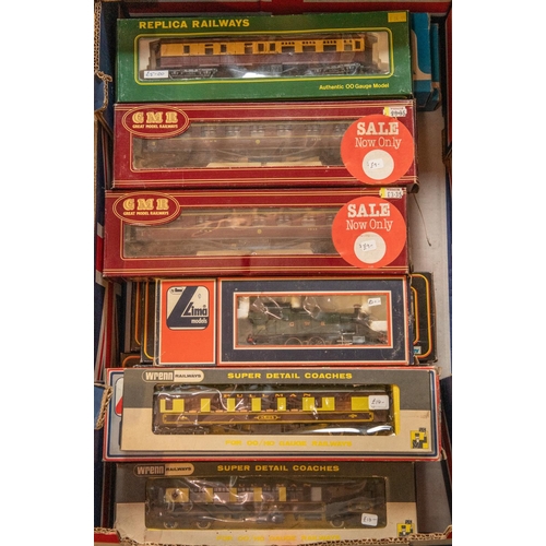 172 - 19x OO gauge railway by Lima, Wrenn, Mainline, GMR, AIRFIX, etc. Including 2x GWR locomotives; a Kin... 