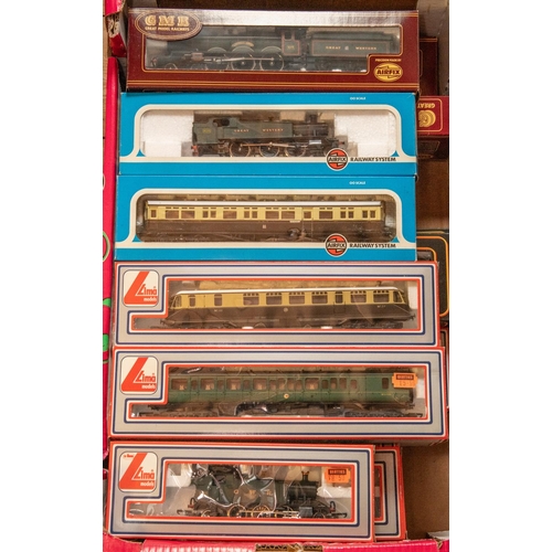 173 - 17x OO gauge railway items by Mainline, Lima and GMR. Mostly GWR related, including 5x GWR locomotiv... 