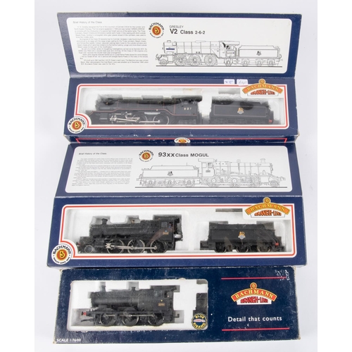 180 - 3x Bachmann Branch-line OO gauge BR locomotives. A Class 93xx 2-6-0, 9308, in unlined black (31-802)... 