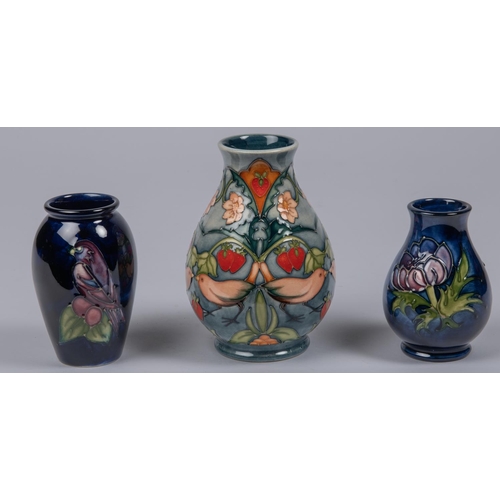 2 - 4x Moorcroft miniature vases. A Trial vase painted with humming birds by Fiona Bakewell and dated 9.... 