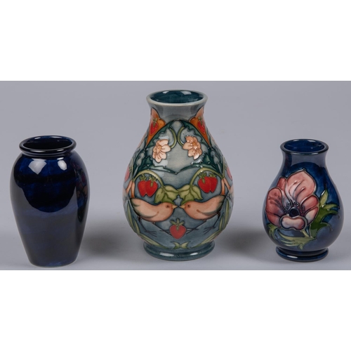 2 - 4x Moorcroft miniature vases. A Trial vase painted with humming birds by Fiona Bakewell and dated 9.... 