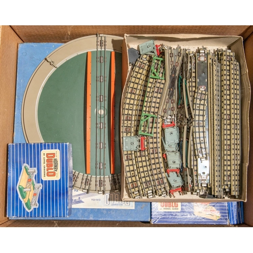 242 - 14+ items of Hornby Dublo railway. Including a EDP1 Passenger Train set comprising; LNER Class A4 lo... 