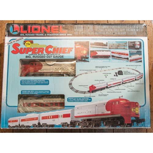 252 - 2x Lionel Trains O gauge American outline train sets. The Super Chief, comprising a Bo-Bo diesel loc... 