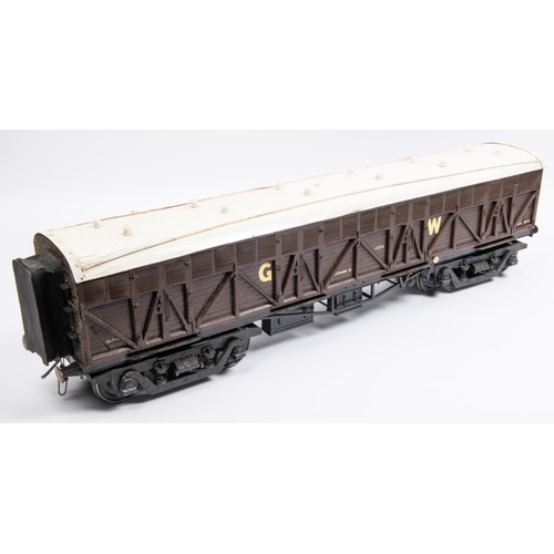 263 - A Gauge Three 2.5 inch gauge railway GWR bogie Siphon G van, 1359. Kit built van with a good level o... 