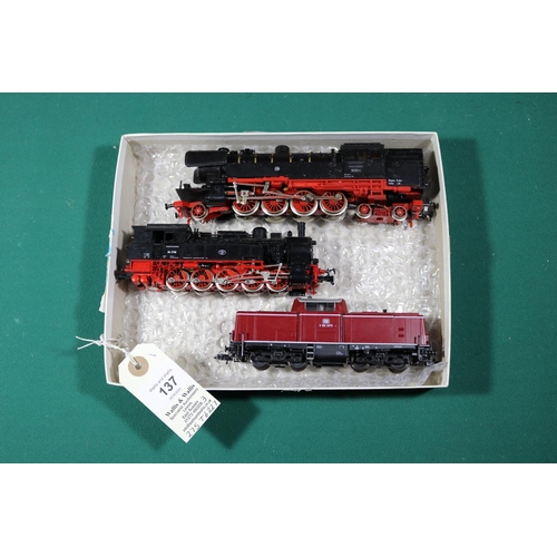 137 - 3 Unboxed Fleischamnn HO gauge DB Locomotives. Class 65 2-8-4T Steam Locomotive, RN 65014. Class 94 ... 