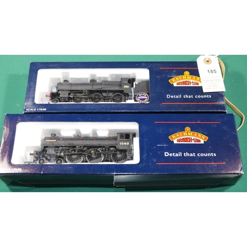 185 - 2x Bachmann Branch-Line OO gauge locomotives. An LNER Class B1 4-6-0, Roedeer 1040, in lined black (... 