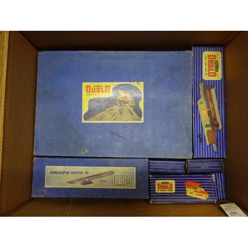 242 - 14+ items of Hornby Dublo railway. Including a EDP1 Passenger Train set comprising; LNER Class A4 lo... 