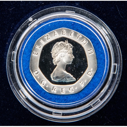 37 - Elizabeth II silver proof issue £1 1988; Silver proof crown, 1981 commemorating the wedding of the P... 