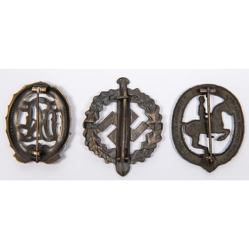 133 - A Third Reich SA Military sports badge, of iron with lacquered bronze finish; a German Horseman's pr... 