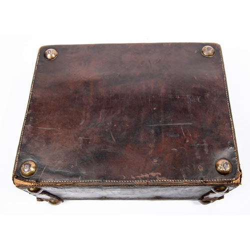 420 - A leather covered cartridge magazine, for four rows of 2½