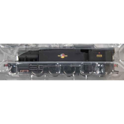 22 - 2 Hornby Hobbies Train Packs. A Peppercorn 2-6-0 K1 Class Freight Pack (3671). Comprising a British ... 