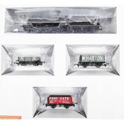 22 - 2 Hornby Hobbies Train Packs. A Peppercorn 2-6-0 K1 Class Freight Pack (3671). Comprising a British ... 