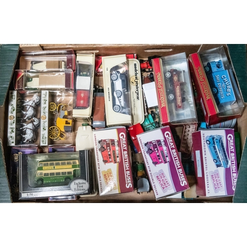 223 - A quantity of boxed and unboxed diecast vehicles by various makes including; Solido, Matchbox, Corgi... 