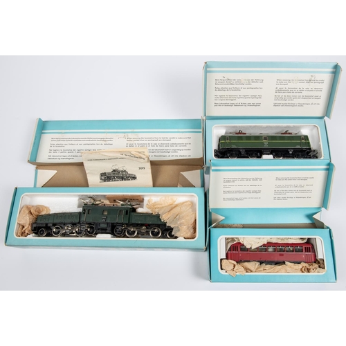 80 - 3x Marklin HO gauge railway locomotives. A pantograph crocodile (3015) in green. An OBB Bo-Bo pantog... 