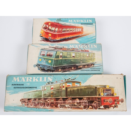 80 - 3x Marklin HO gauge railway locomotives. A pantograph crocodile (3015) in green. An OBB Bo-Bo pantog... 