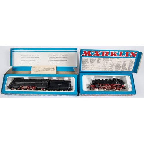 84 - 2x Marklin HO gauge 3-rail locomotives. A streamlined 4-6-2 tender loco (3094), 03 1051, in lined bl... 