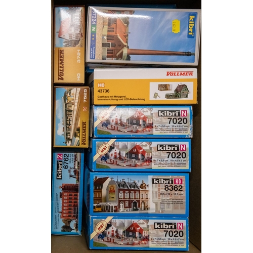 96 - A quantity of Kibri, Vollmer, Faller and Lima HO gauge Buildings and Accessories. Subjects include 2... 