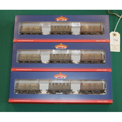 114 - 3x Bachmann Branch-Line Model Railways 7-Plank Wagons Coal Trader Triple Pack (Weathered). (37-095A)... 