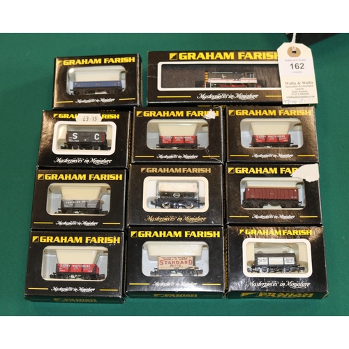 162 - Graham Farish N Gauge Locomotive and 10 wagons. A BR Class 08 Diesel Shunter in Inter City red lined... 