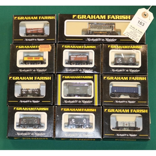 163 - Graham Farish N Gauge Locomotive and 10 wagons. A Railfreight Distribution Class 08 Diesel Shunter ,... 