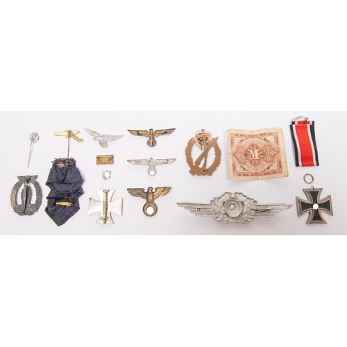 107 - Third Reich badges: 4 cap eagles, 2 breast badges, 2 Iron Crosses, 5 other items, mostly old replica... 