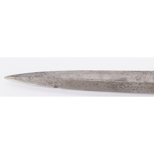 196 - A WWI German trench dagger, Nahkampfmesser, blade 5½