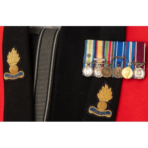 279 - A complete mess dress to an RSM Royal Engineers, comprising scarlet jacket with miniature medals: So... 