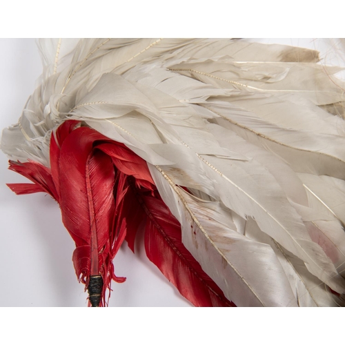 286 - A swan's feather plume for a Victorian Staff Officers cocked hat, length 10