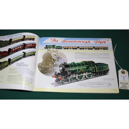 1 - Hornby, Book of Trains 1938 - 1939. Shows the full Range of trains, Coaches and accessories availabl... 