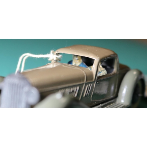 レアカラーDINKY TOYS BENTLEY ミニカー 1940's Dinky Toys Bentley Two Door Coupe Car Green & Black